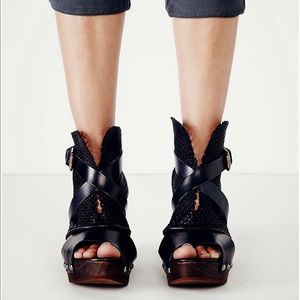 Free People Rendering Clog